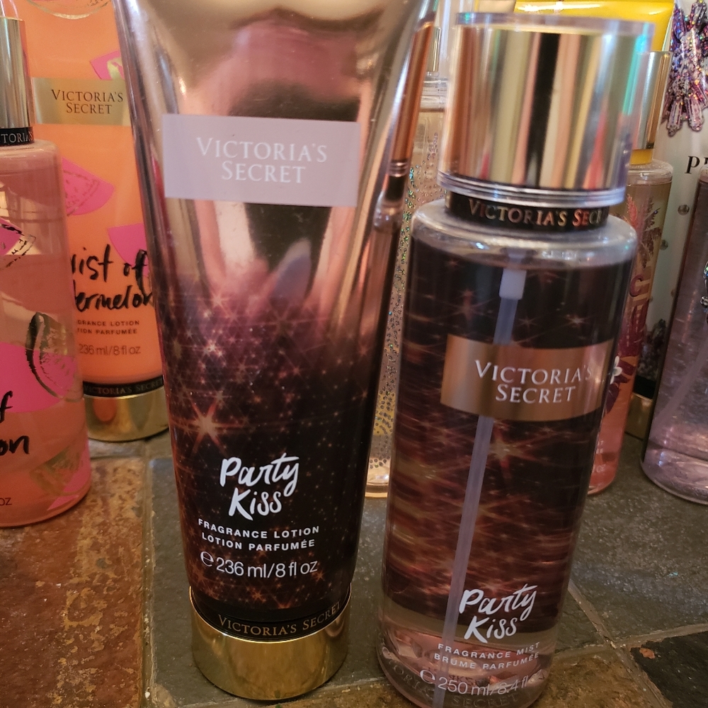 Victoria Secrets set